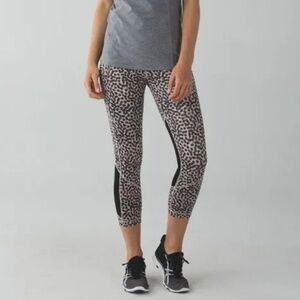 LULULEMON Pace Rival Crop Leopard Print Leggings